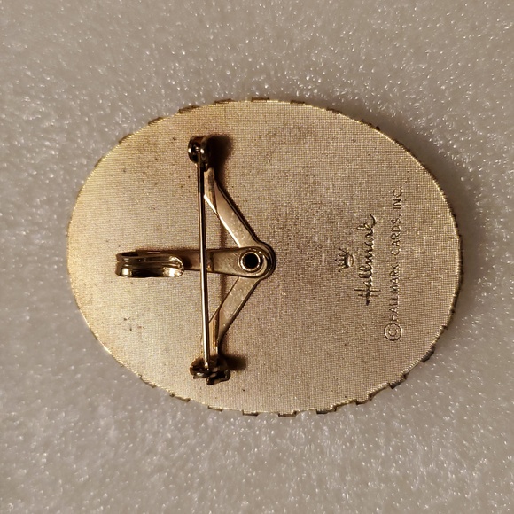 Vintage Hallmark Partridge In A Pear Tree Cameo Brooch Pin - Picture 4 of 4